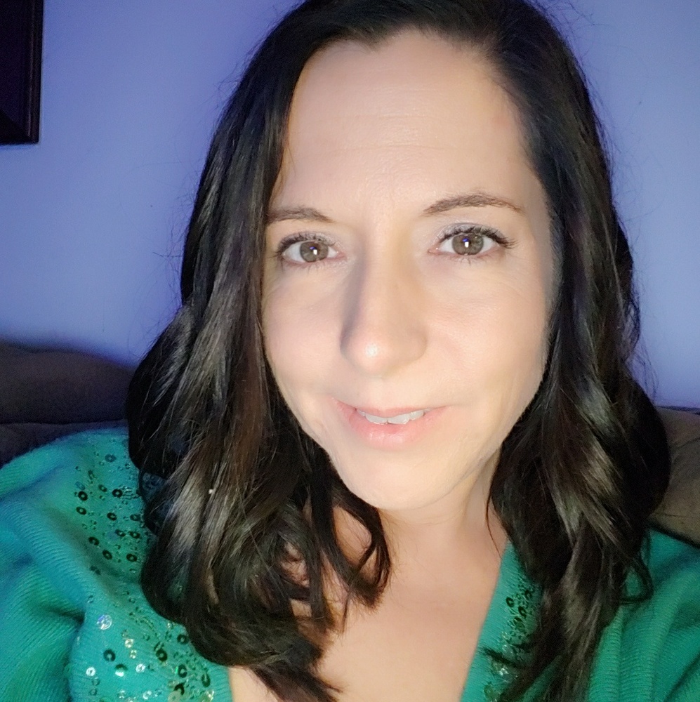 Meet your Posher, Melissa